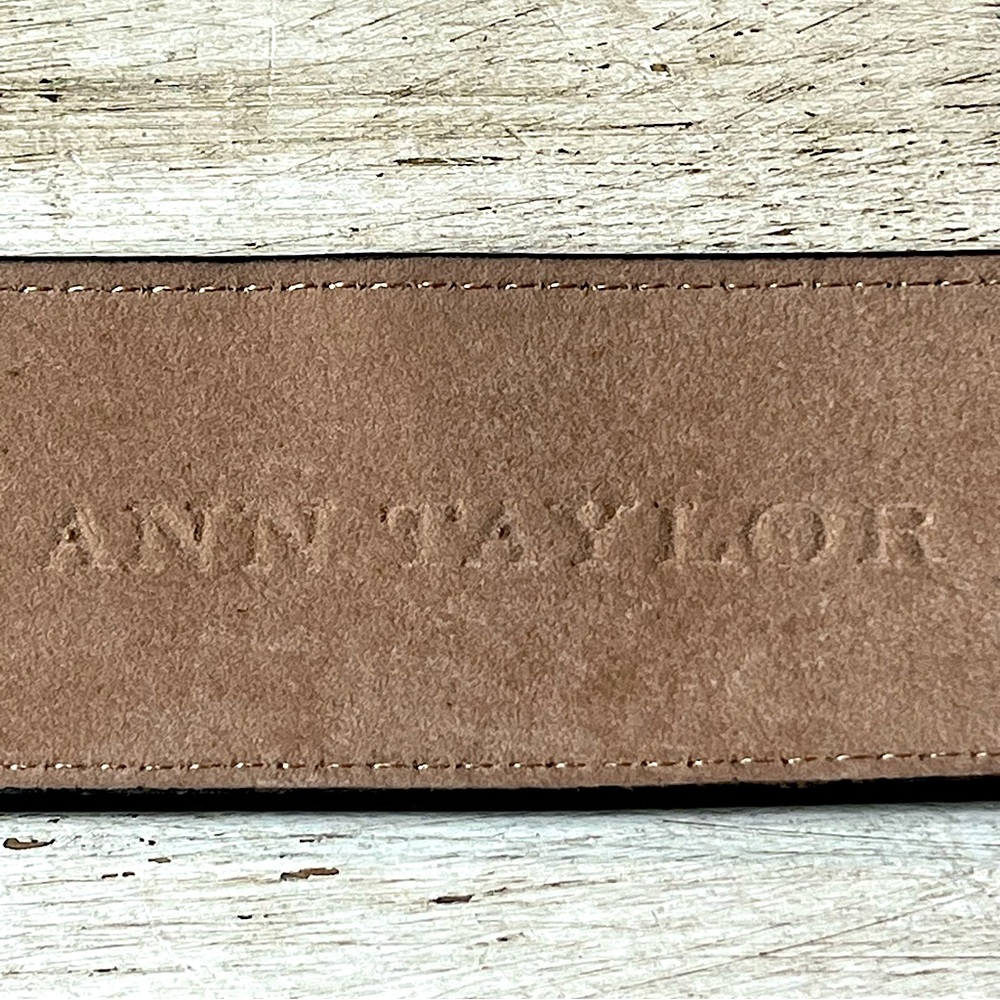 ⬇️ Ann Taylor Double Ring Leather Belt - Picture 8 of 9